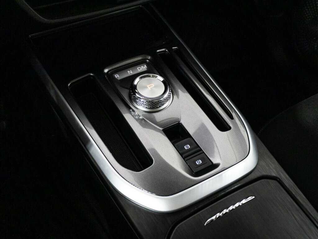 Хавал Джолион б/у, 2024, Роботизированная. Фото: #17