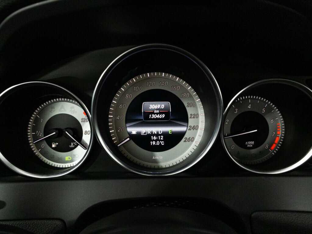 Mercedes-Benz C-Класс б/у, 2013, Автоматическая. Фото: #11