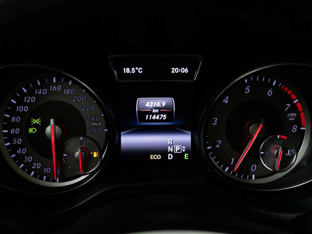 Mercedes-Benz CLA б/у, 2013, Роботизированная. Фото: #11