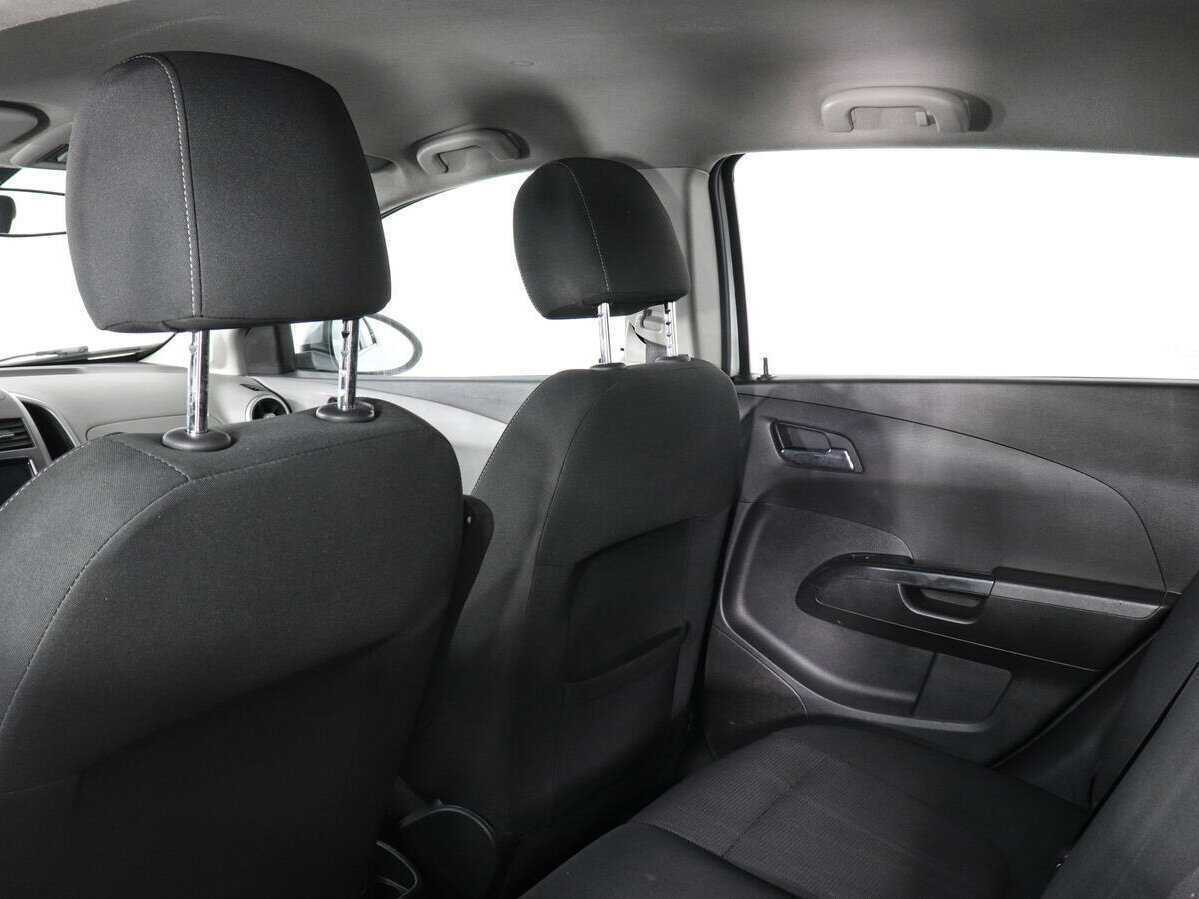Chevrolet Aveo б/у, 2014, Автоматическая. Фото: #7