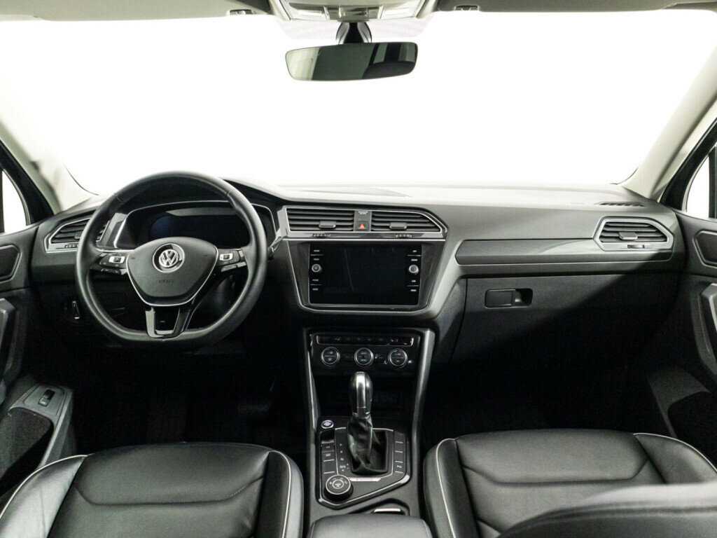 Volkswagen Tiguan б/у, 2018, Роботизированная. Фото: #12