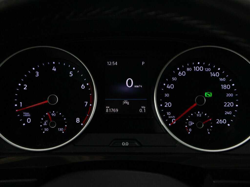 Volkswagen Tiguan б/у, 2021, Роботизированная. Фото: #11