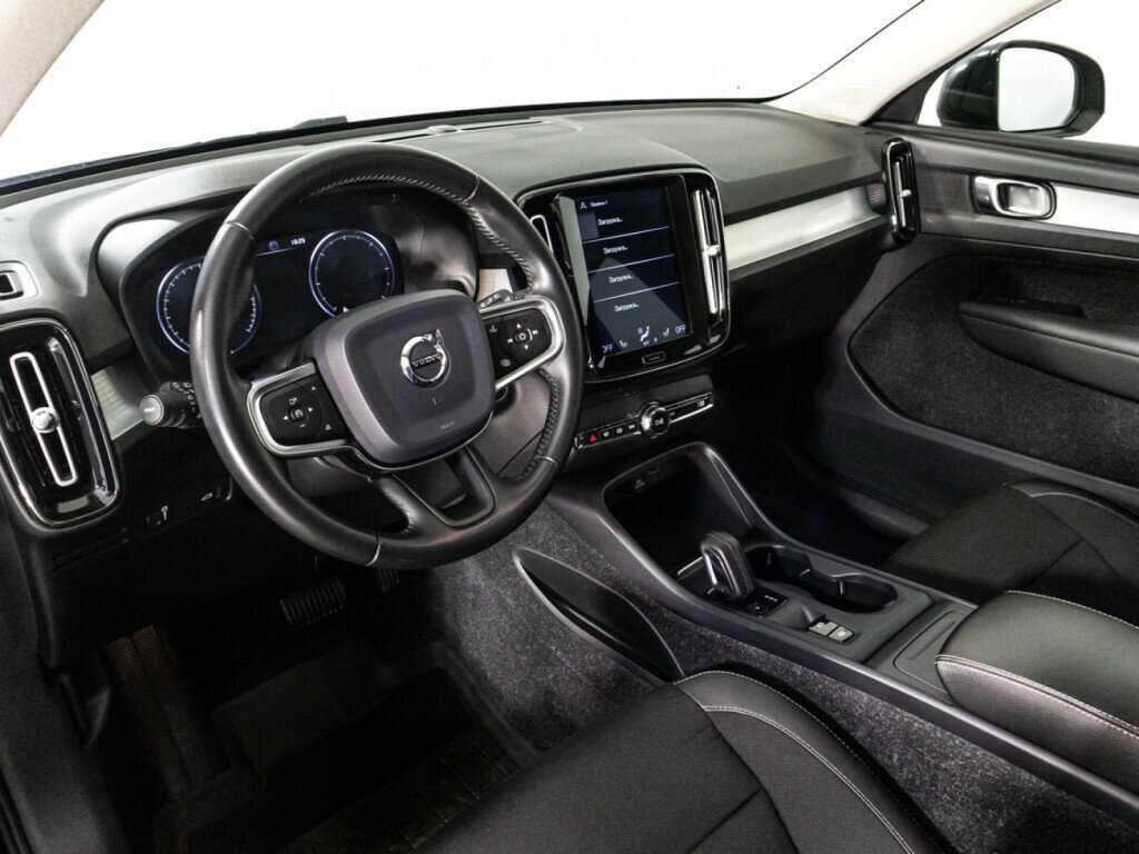 Volvo XC40 б/у, 2019, Автоматическая. Фото: #10