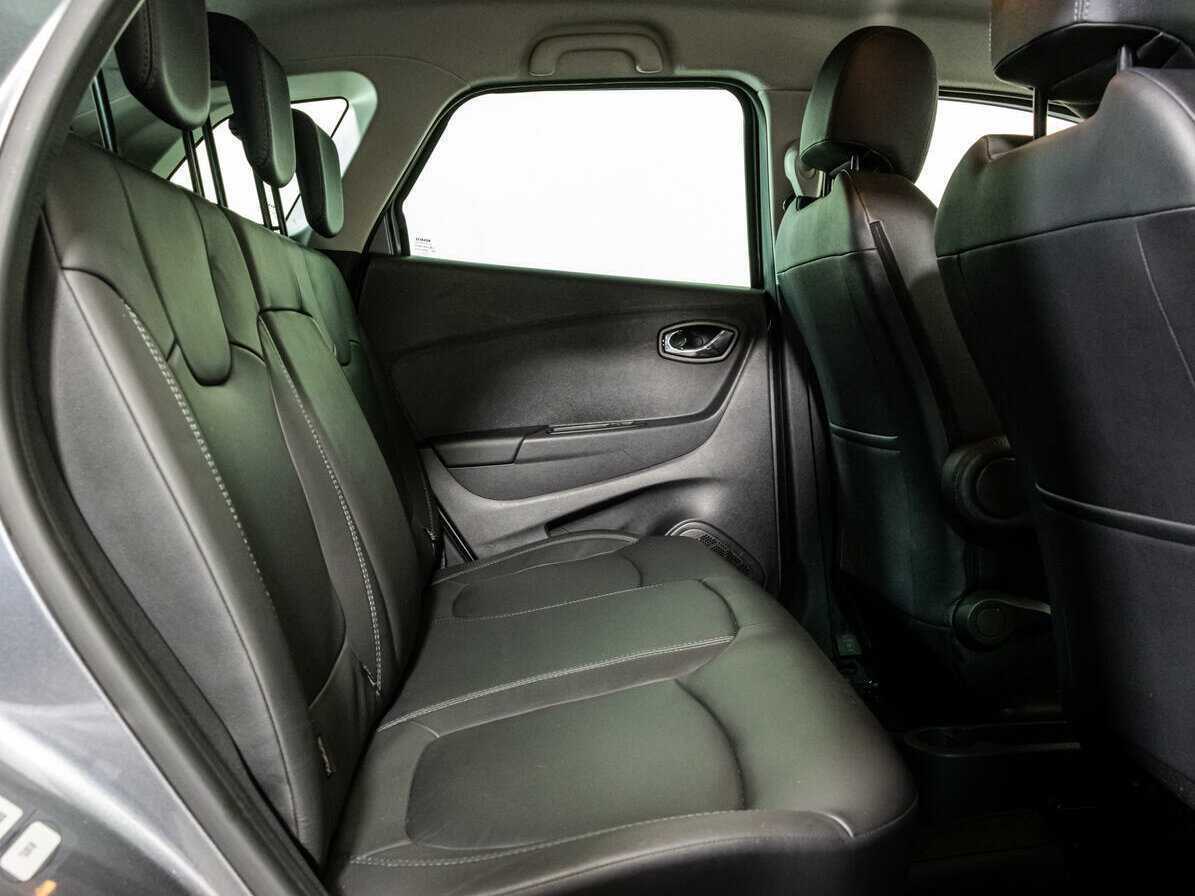 Рено Каптюр б/у, 2017, Автоматическая. Фото: #12