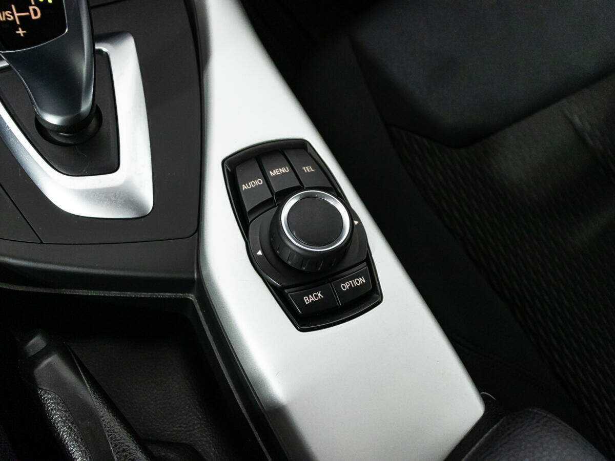 BMW 1 серии б/у, 2012, Автоматическая. Фото: #16