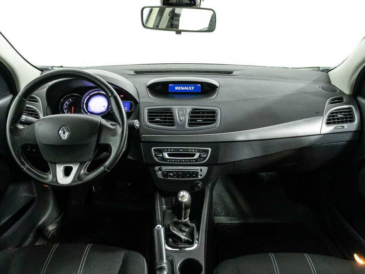 Renault Fluence б/у, 2013, Механическая. Фото: #12