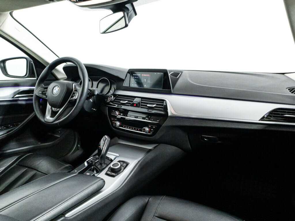 BMW 5 серии б/у, 2018, Автоматическая. Фото: #8