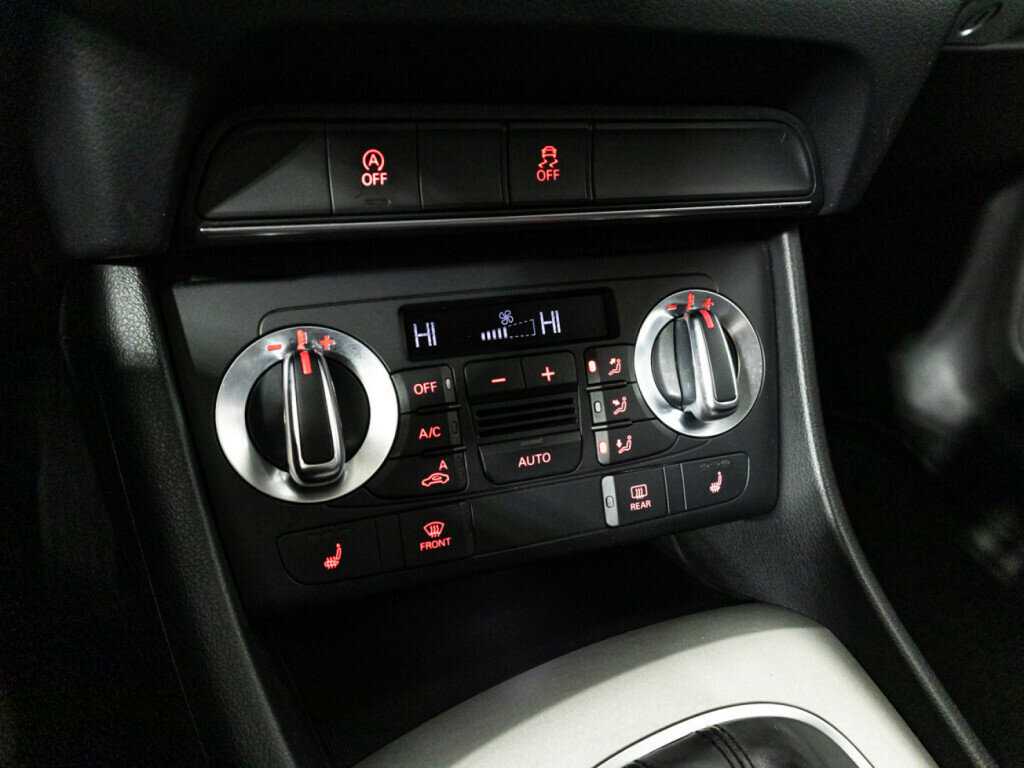 Audi Q3 б/у, 2013, Роботизированная. Фото: #15