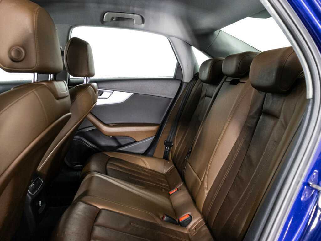 Audi A4 б/у, 2016, Роботизированная. Фото: #9