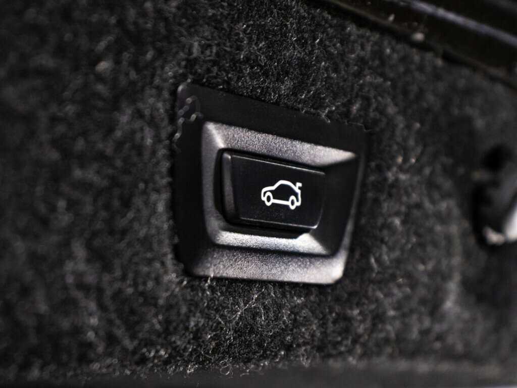 BMW 5 серии б/у, 2016, Автоматическая. Фото: #15