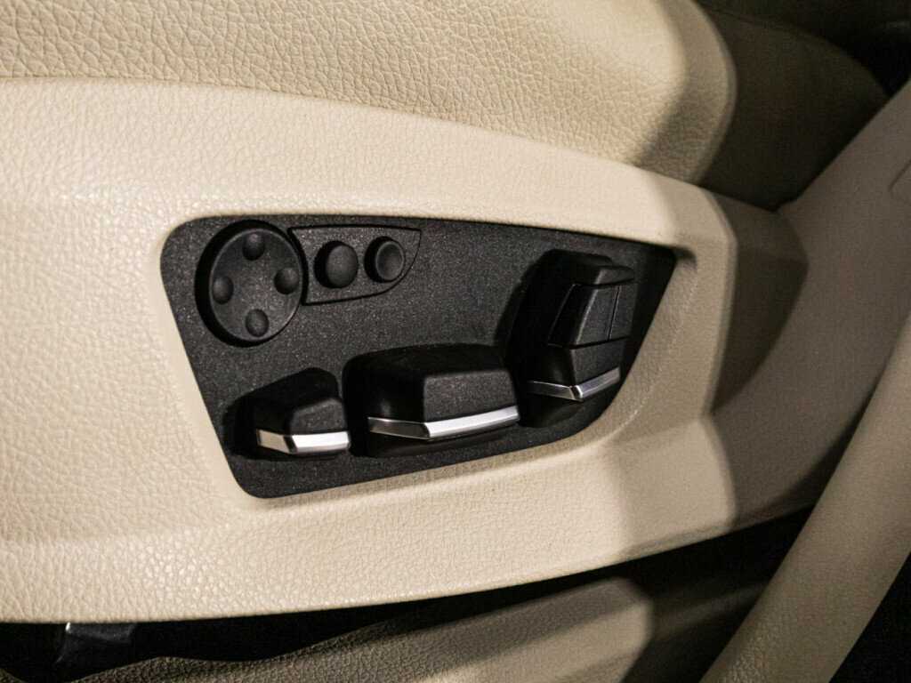 BMW 5 серии б/у, 2012, Автоматическая. Фото: #21