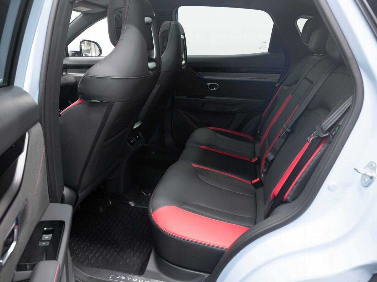 Jetour Dashing б/у, 2023, Роботизированная. Фото: #10