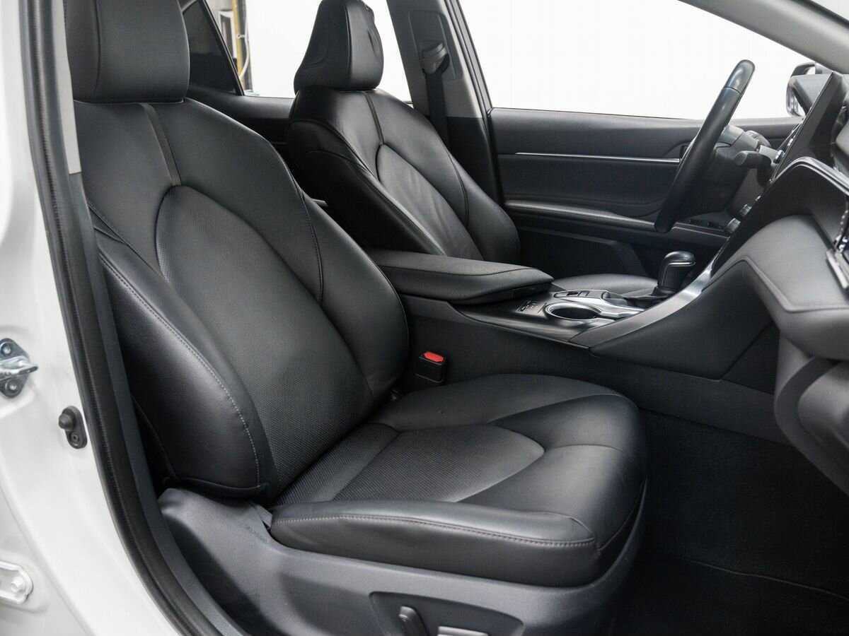 Toyota Camry б/у, 2022, Автоматическая. Фото: #8