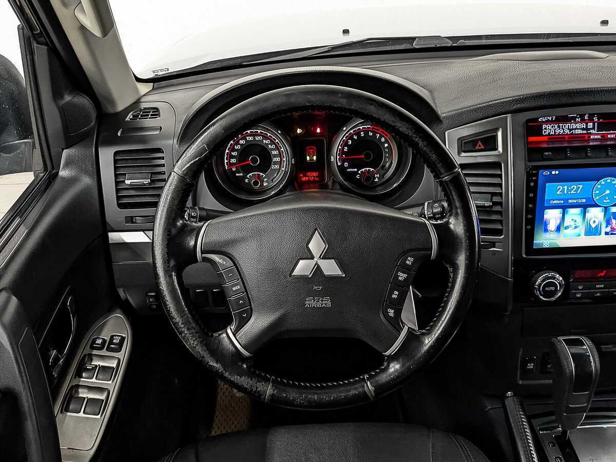 Mitsubishi Pajero б/у, 2014, Автоматическая. Фото: #20