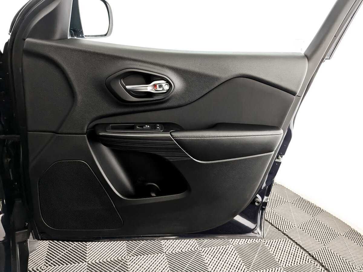 Jeep Cherokee б/у, 2014, Автоматическая. Фото: #22