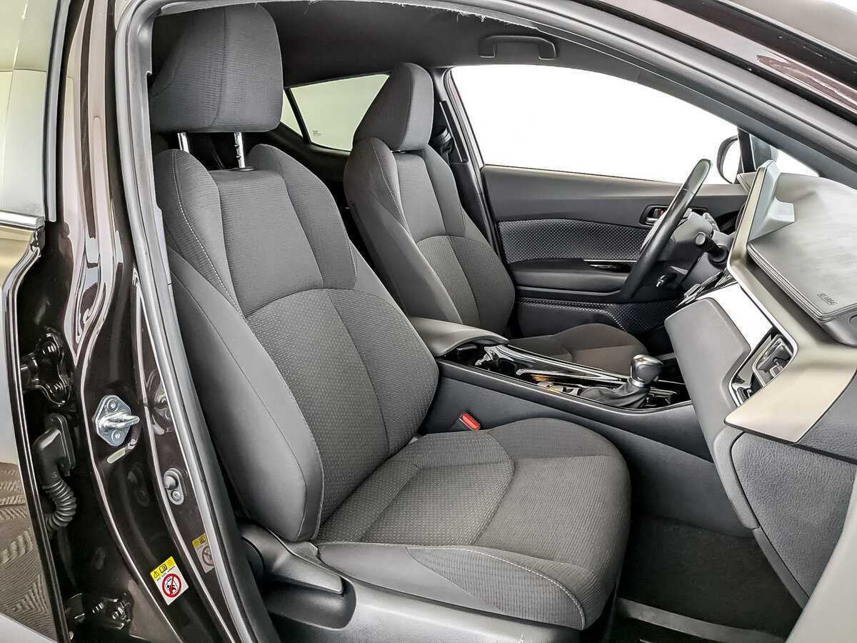 Toyota C-HR б/у, 2019, Вариатор. Фото: #21