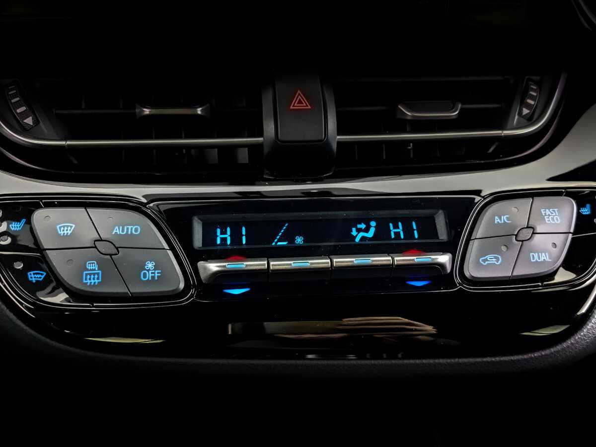 Toyota C-HR б/у, 2019, Вариатор. Фото: #23