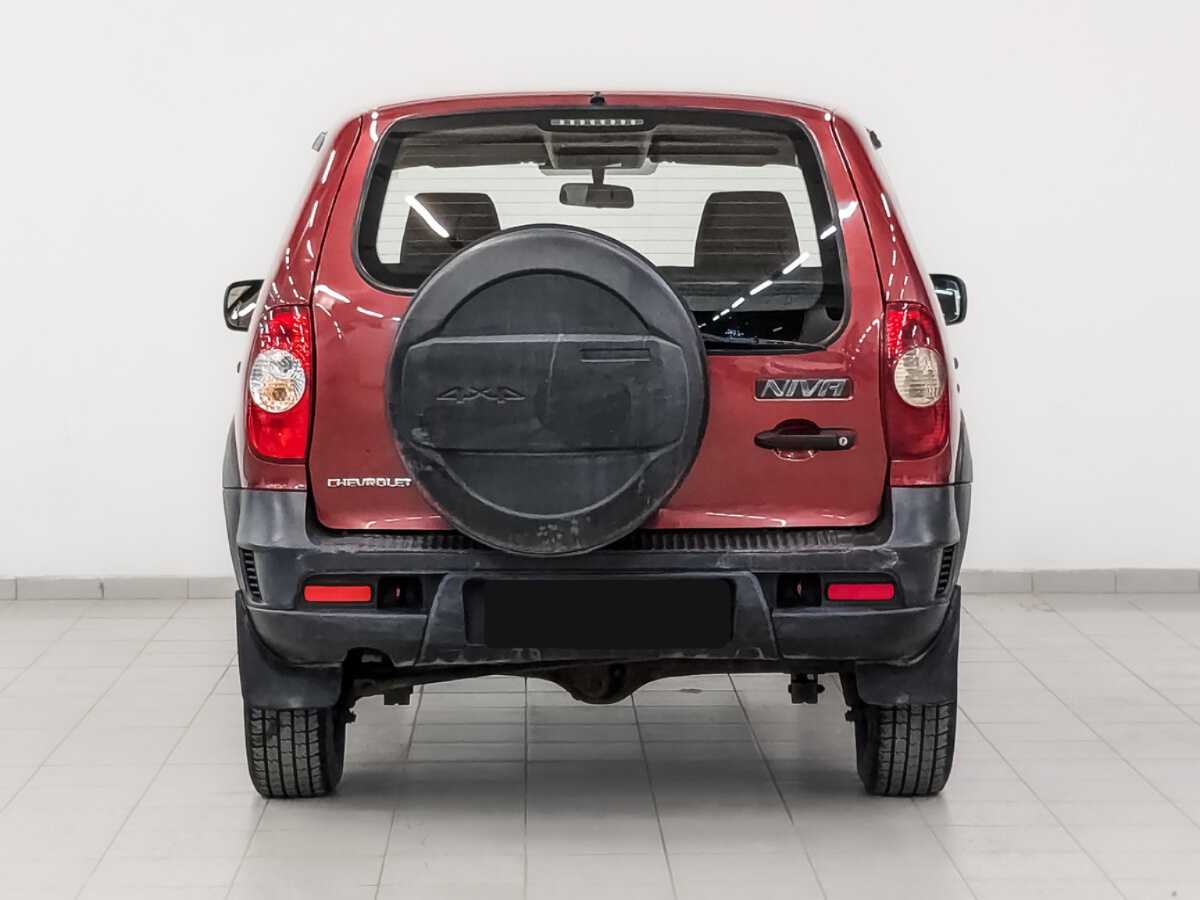 Chevrolet Niva б/у, 2015, Механическая. Фото: #5