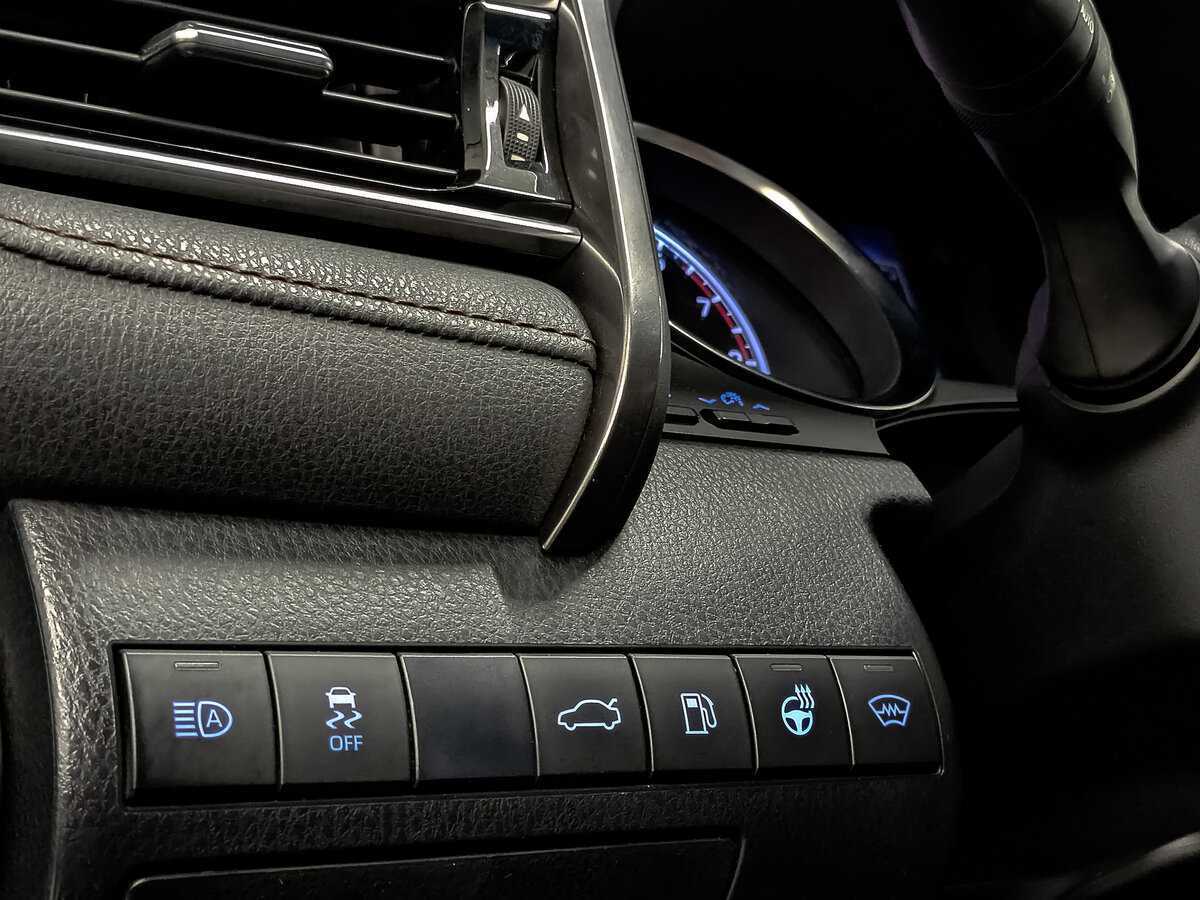 Toyota Camry б/у, 2018, Автоматическая. Фото: #25