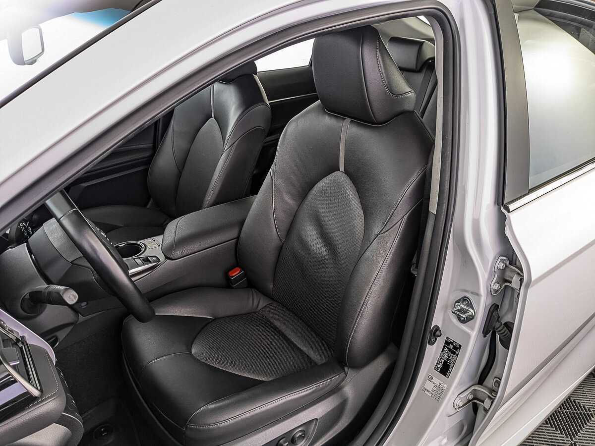 Toyota Camry б/у, 2021, Автоматическая. Фото: #19