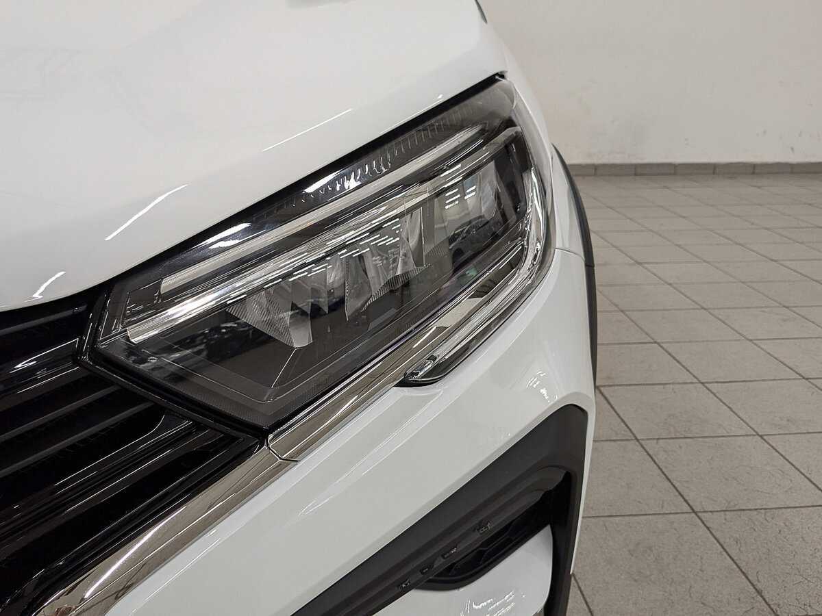 Лада (ВАЗ) Веста б/у, 2024, Механическая. Фото: #10