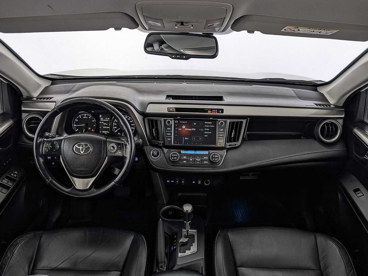 Toyota RAV4 б/у, 2018, Автоматическая. Фото: #11