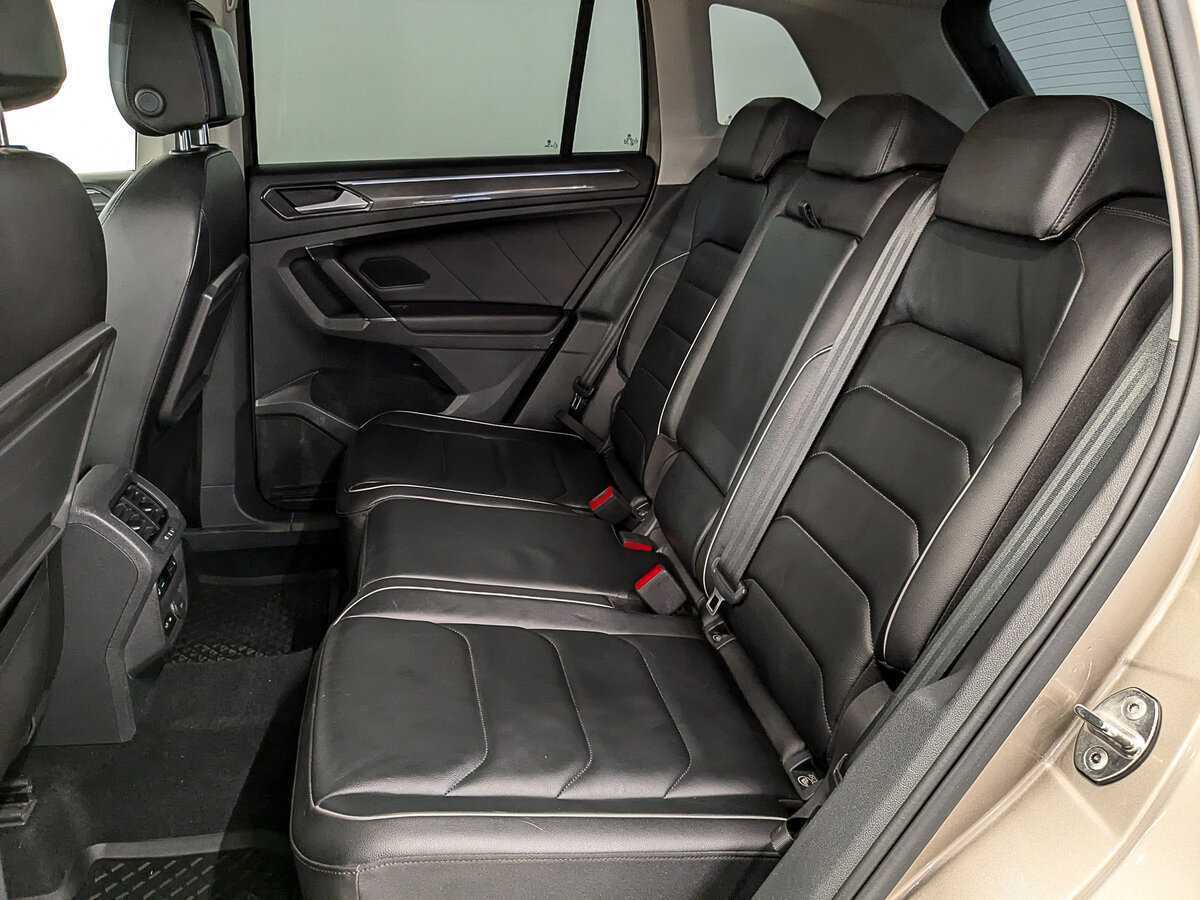 Volkswagen Tiguan б/у, 2018, Роботизированная. Фото: #11