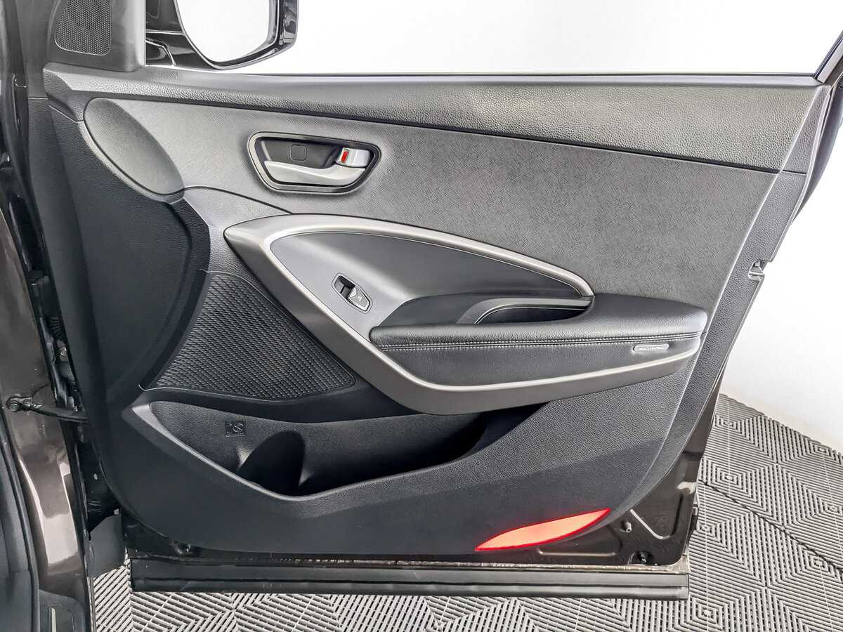 Hyundai Santa Fe б/у, 2016, Автоматическая. Фото: #24