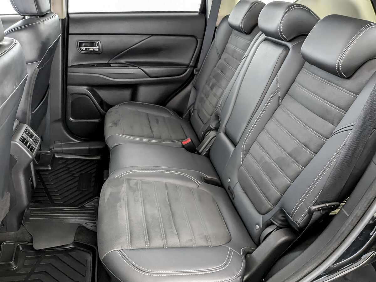 Митсубиши Оутлэндер б/у, 2021, Вариатор. Фото: #11