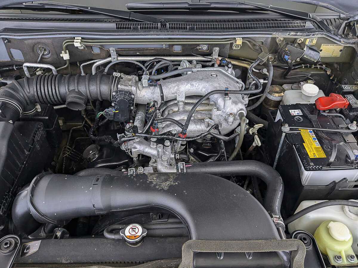 Mitsubishi Pajero б/у, 2018, Автоматическая. Фото: #8