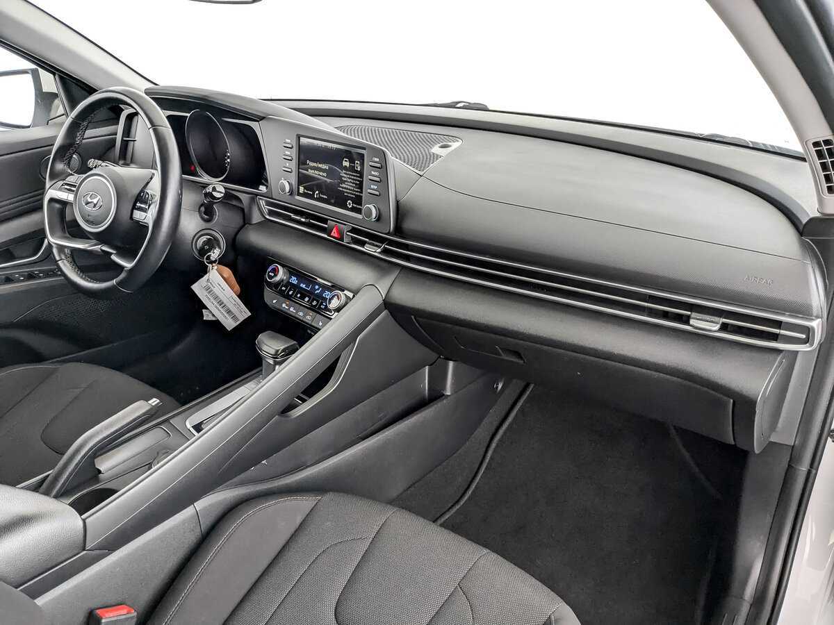 Хендай Елантра б/у, 2021, Автоматическая. Фото: #10