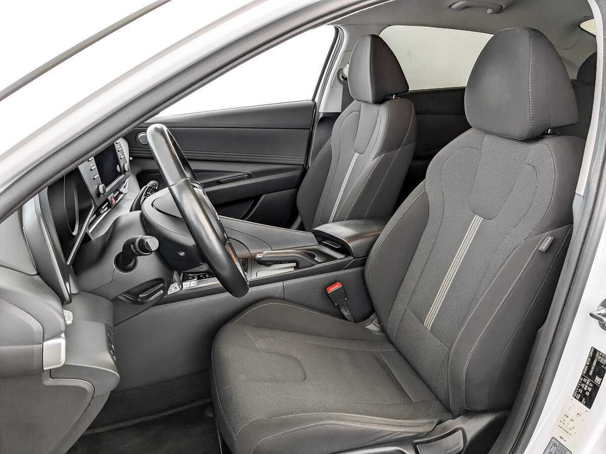 Хендай Елантра б/у, 2021, Автоматическая. Фото: #17