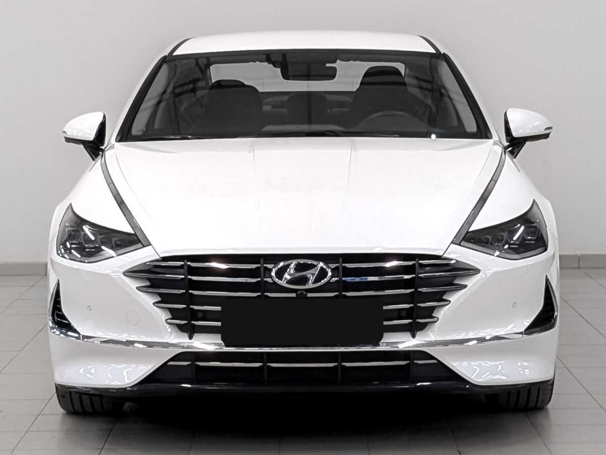Hyundai Sonata б/у, 2022, Автоматическая. Фото: #1