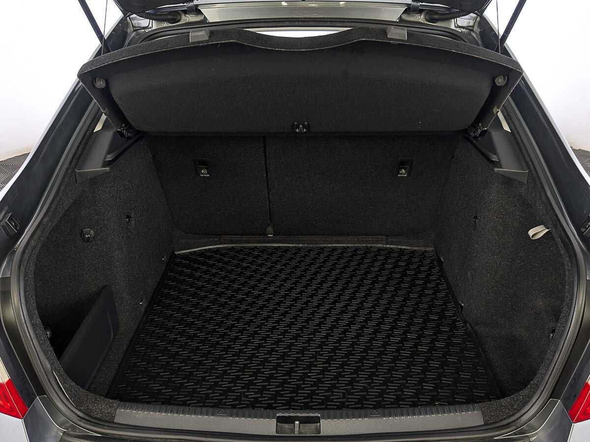 Шкода Октавия б/у, 2018, Роботизированная. Фото: #9