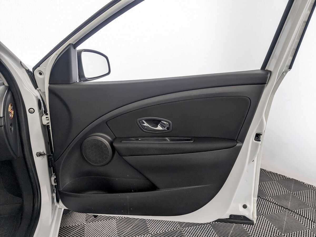 Renault Fluence б/у, 2013, Вариатор. Фото: #22