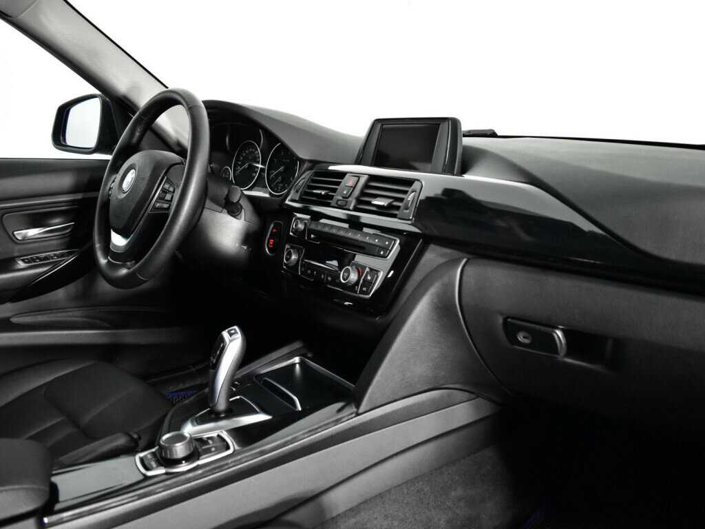 BMW 3 серии б/у, 2017, Автоматическая. Фото: #8