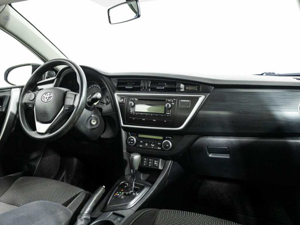 Тойота Аурис б/у, 2013, Вариатор. Фото: #8