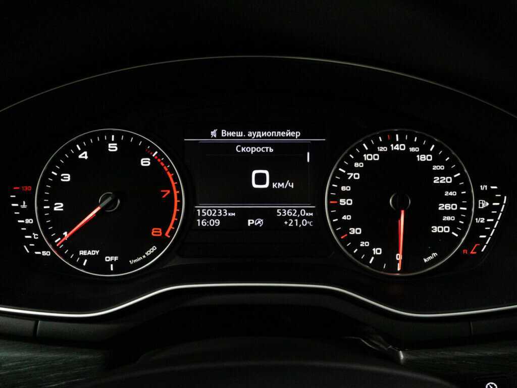 Audi A4 б/у, 2016, Роботизированная. Фото: #11