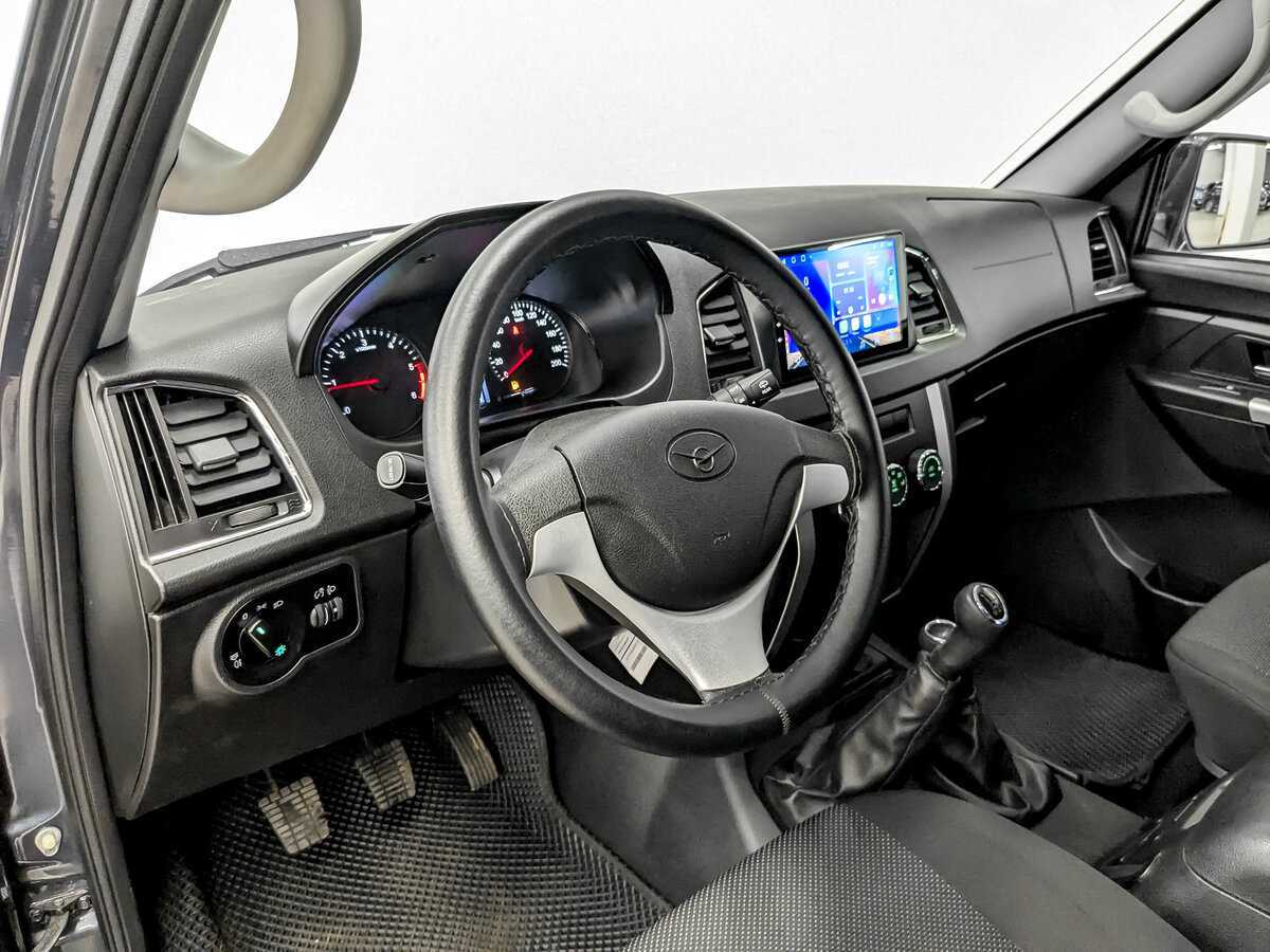 УАЗ Patriot б/у, 2023, Механическая. Фото: #15