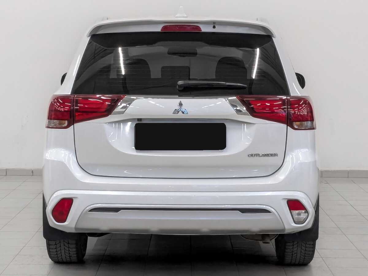 Mitsubishi Outlander б/у, 2022, Вариатор. Фото: #5