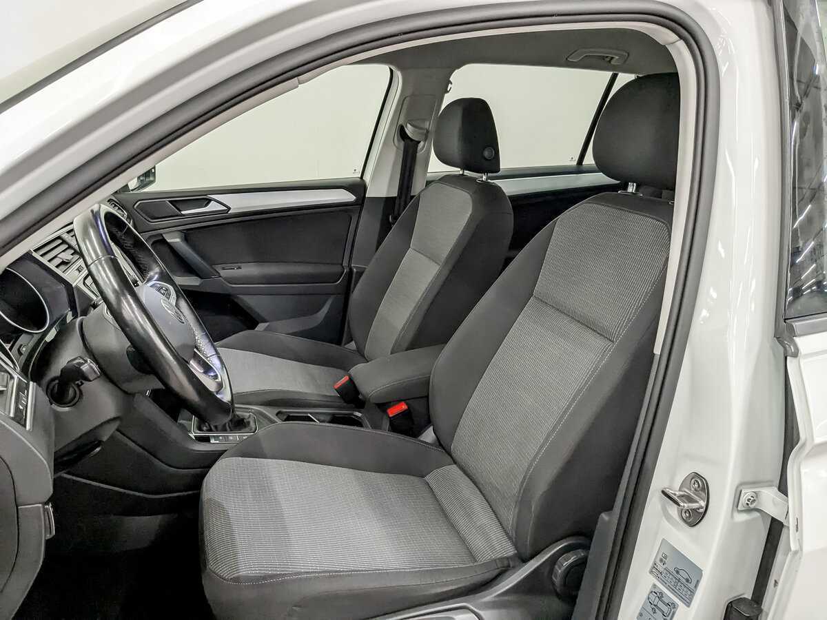 Volkswagen Tiguan б/у, 2021, Роботизированная. Фото: #16