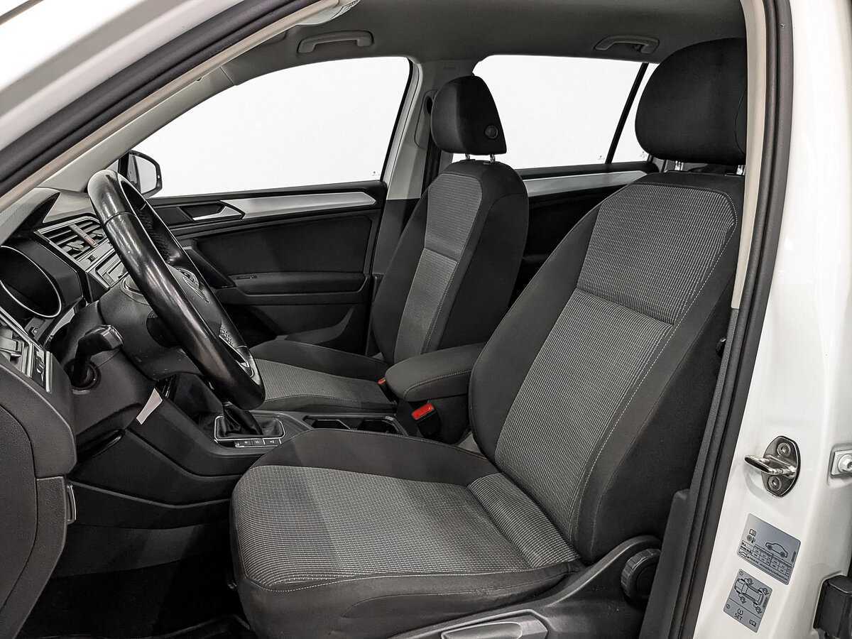 Volkswagen Tiguan б/у, 2021, Роботизированная. Фото: #18