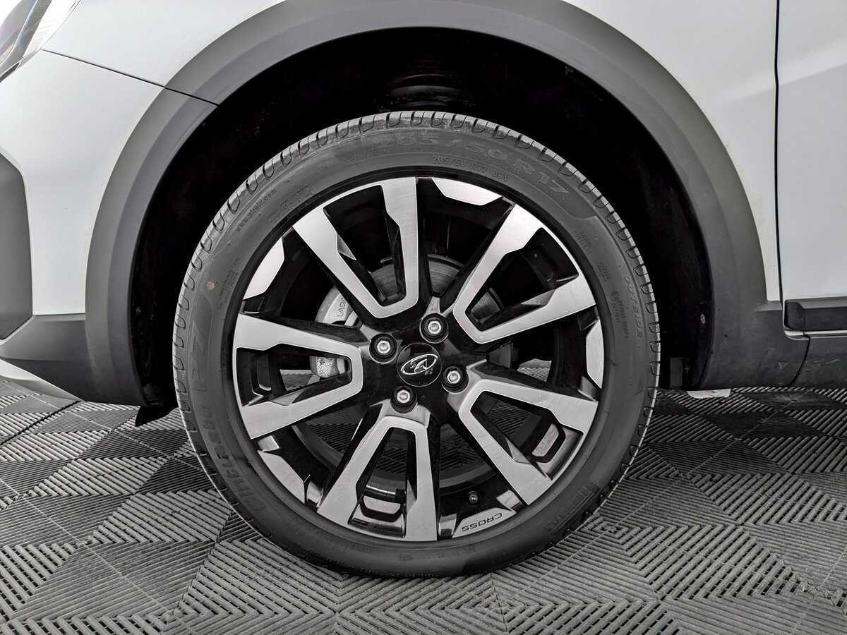 Лада (ВАЗ) Веста б/у, 2024, Механическая. Фото: #17