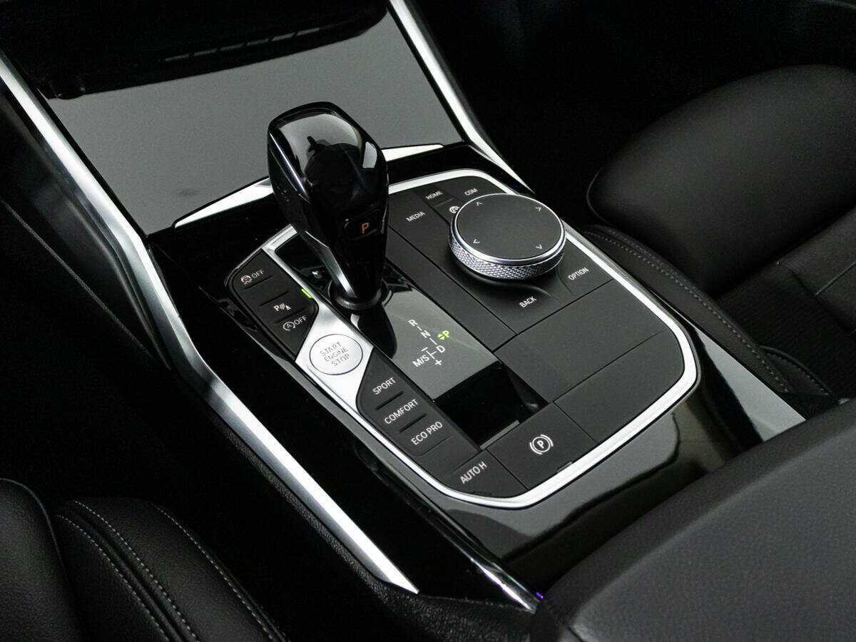 BMW 3 серии б/у, 2020, Автоматическая. Фото: #17