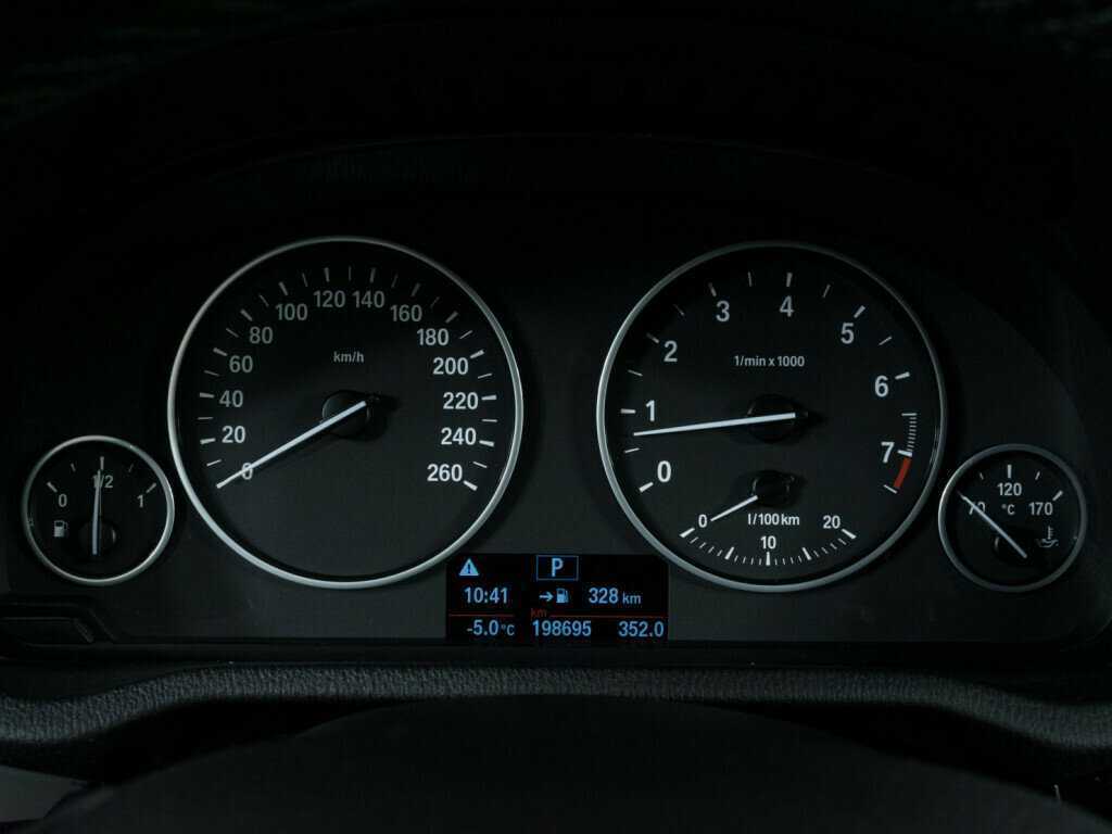 BMW X3 б/у, 2015, Автоматическая. Фото: #11