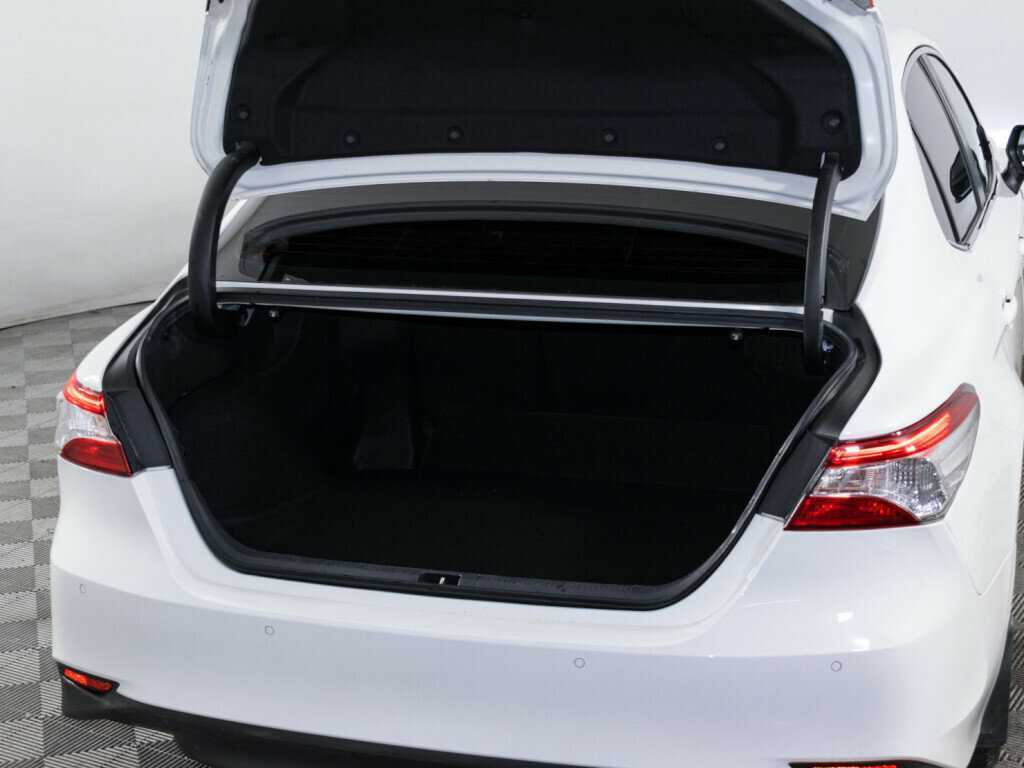 Тойота Камри б/у, 2021, Автоматическая. Фото: #5