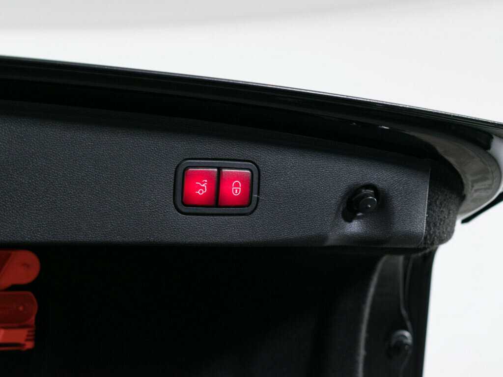 Mercedes-Benz E-Класс б/у, 2013, Автоматическая. Фото: #7