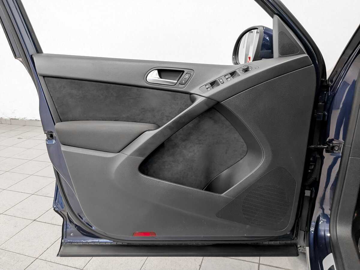 Фольксваген Тигуан б/у, 2016, Автоматическая. Фото: #16