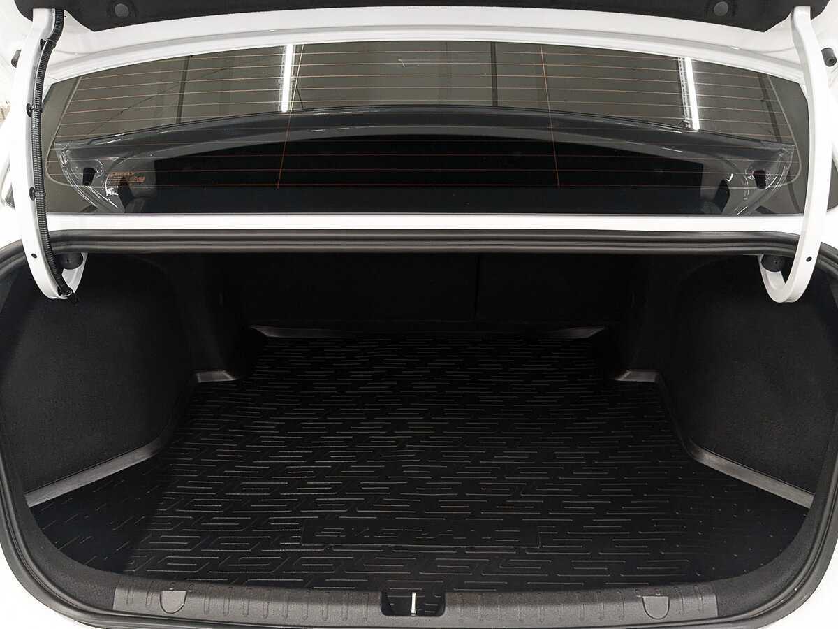 Джили Эмгранд б/у, 2024, Автоматическая. Фото: #9