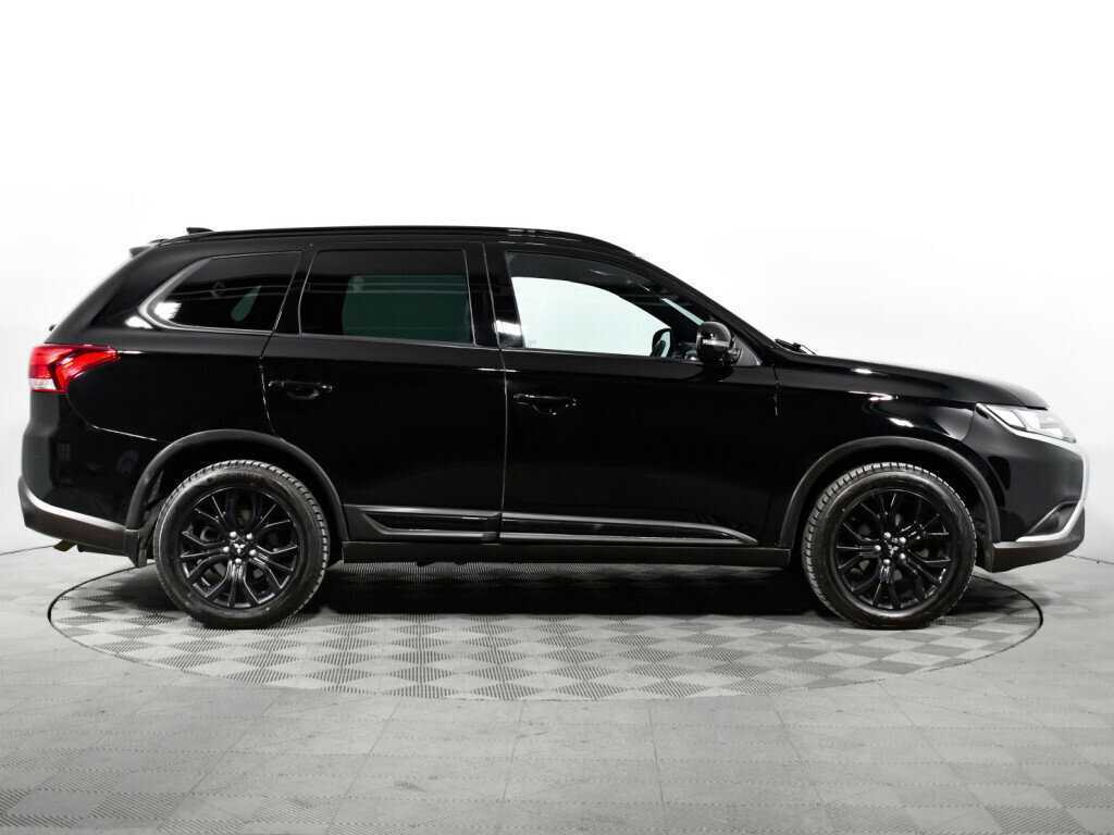 Mitsubishi Outlander б/у, 2021, Вариатор. Фото: #3